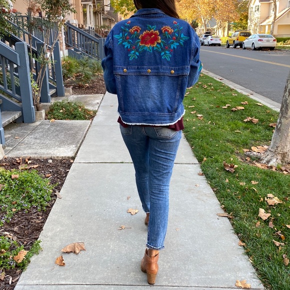 Embroidered Dolman Denim Jacket - Picture 6 of 10